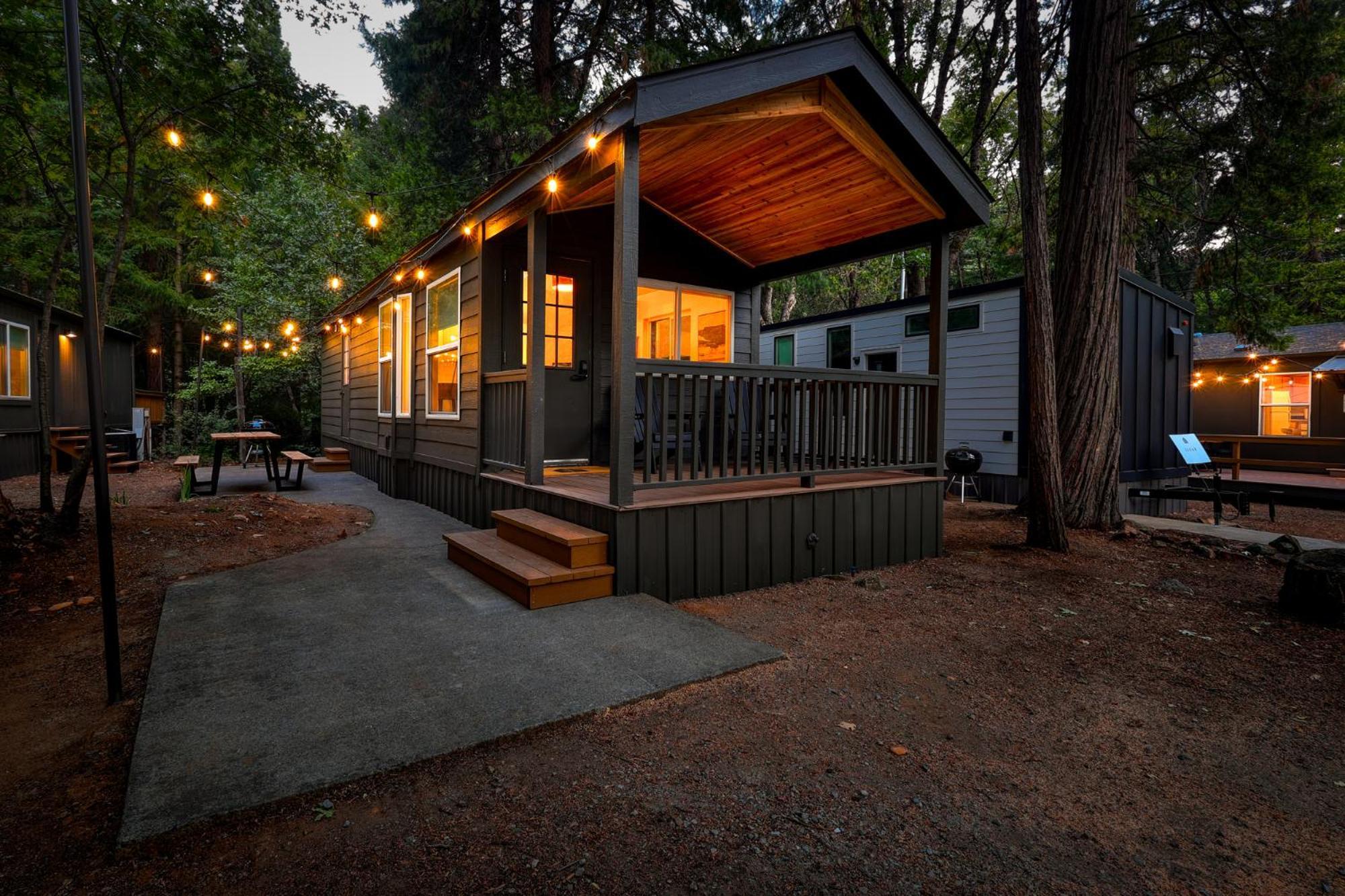 Cave Springs Resort Dunsmuir Dış mekan fotoğraf