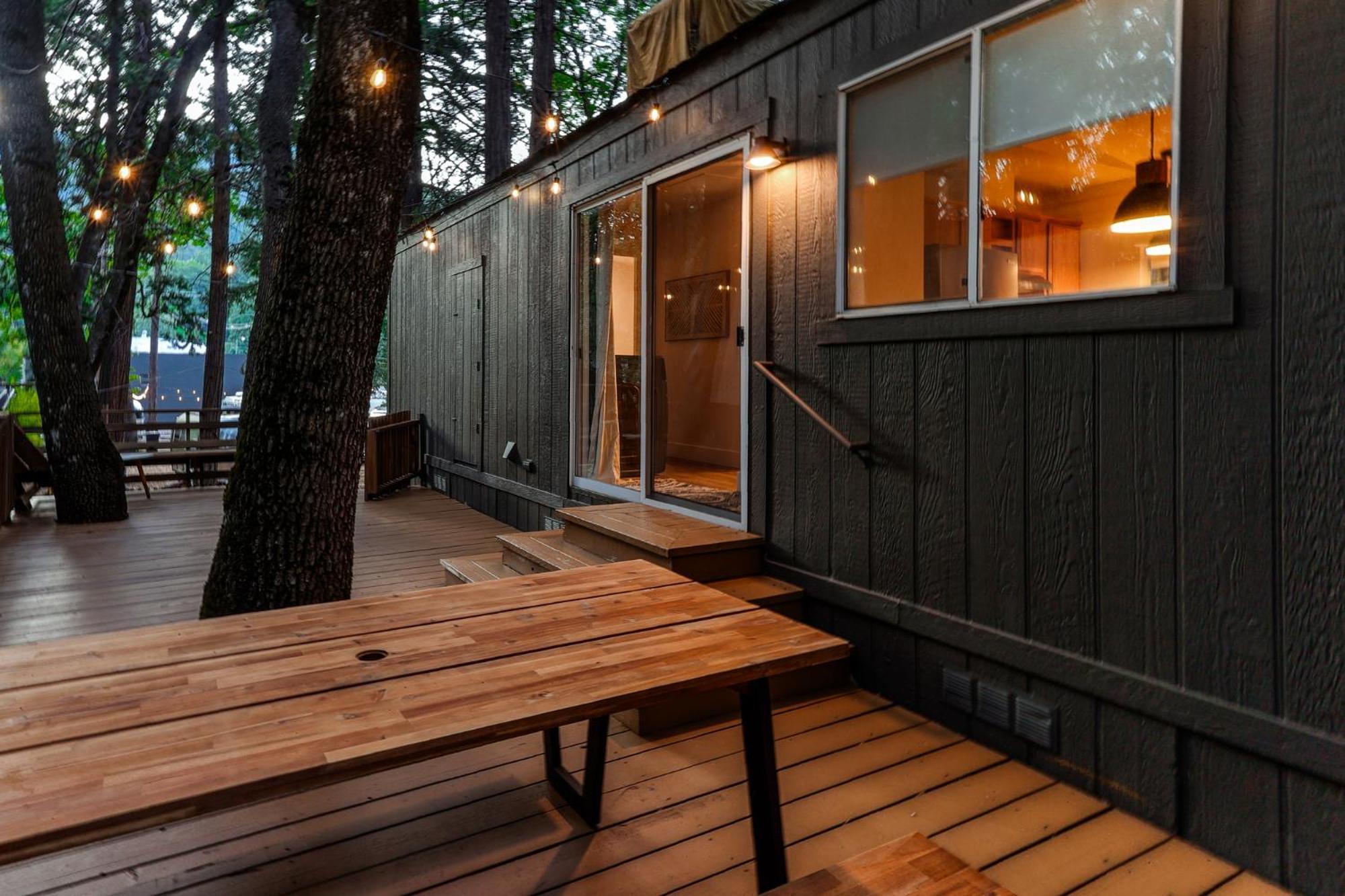 Cave Springs Resort Dunsmuir Dış mekan fotoğraf